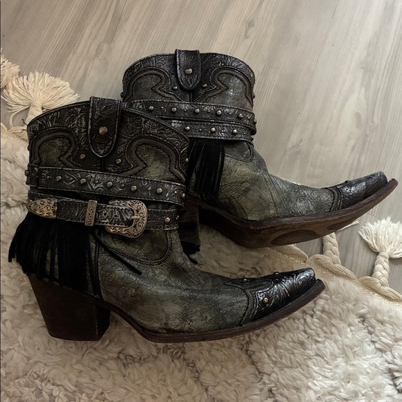 Corral Size 8.5M Vintage Fringe Harness Buckle Shortie Snip Toe Cowboy Boots - Picture 4 of 16